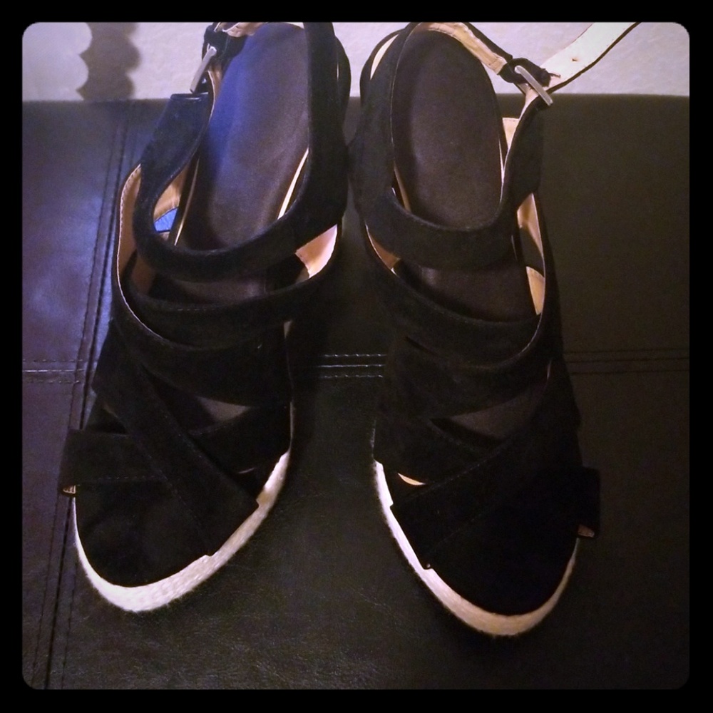 wedge shoes